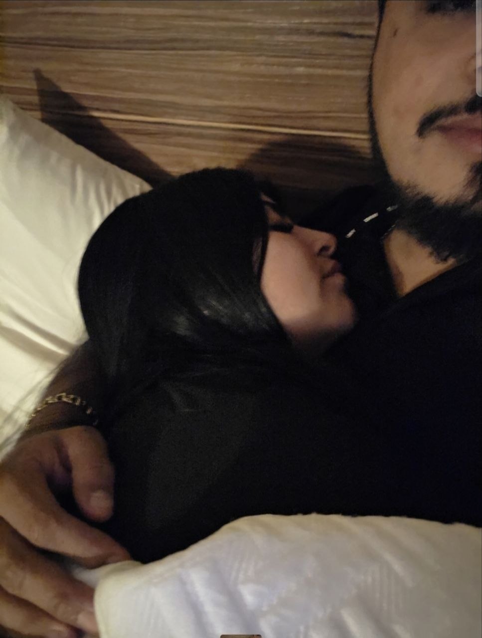Astrid dormida en mis brazos